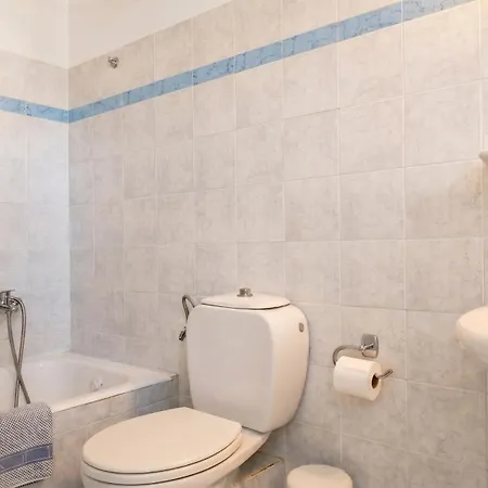 Lume D'oro Syros 3* Kini