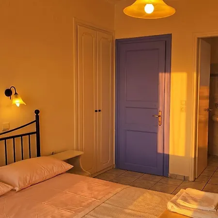 Hotel Lume D'oro Syros 3*