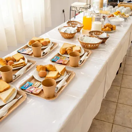 Hotel Lume D'oro Syros 3*