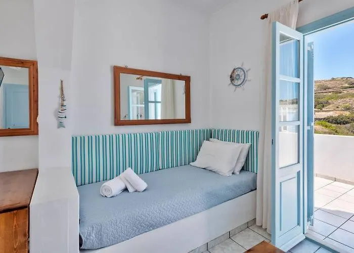 Lume D'Oro Syros Hotel 3*